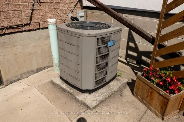 Additional image 40 of 17 Kersdale Ave