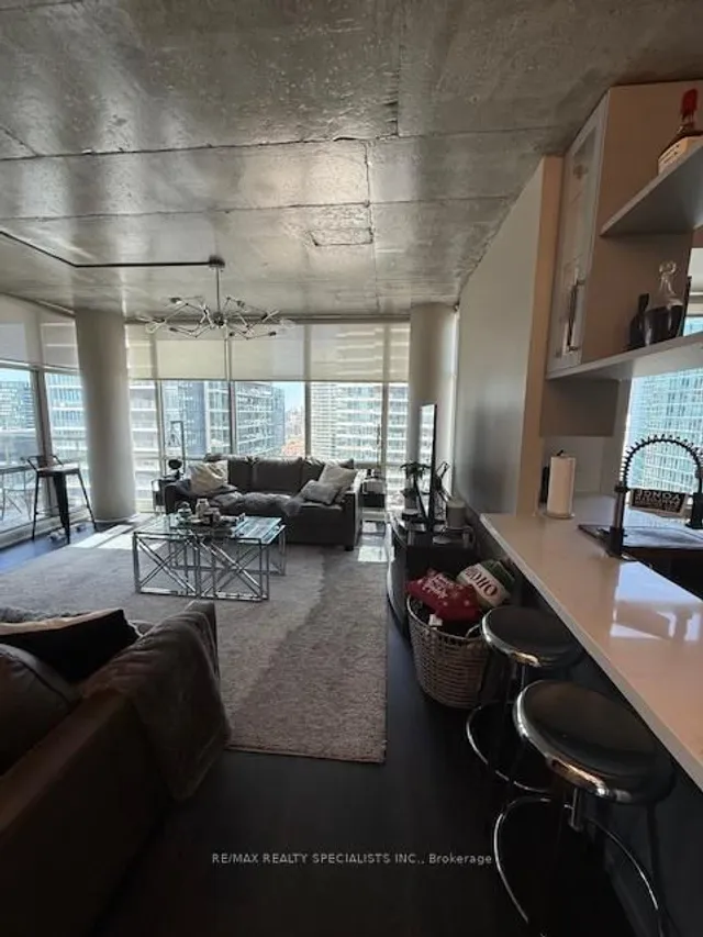 Additional image 15 of 10 NAVY WHARF Crt Unit 2803