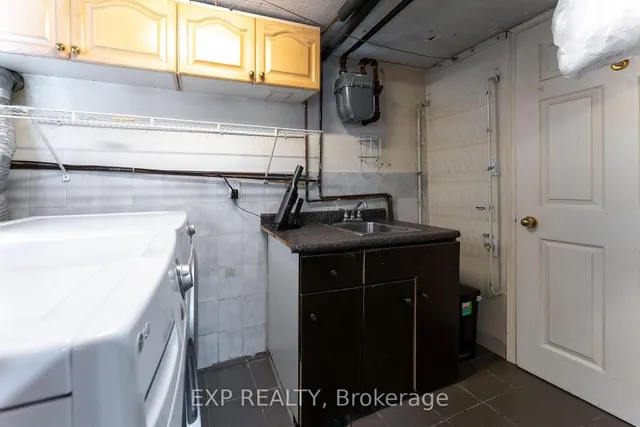 Additional image 32 of 2505 Dufferin St