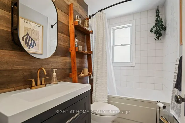 Additional image 18 of 473 Victoria Ave