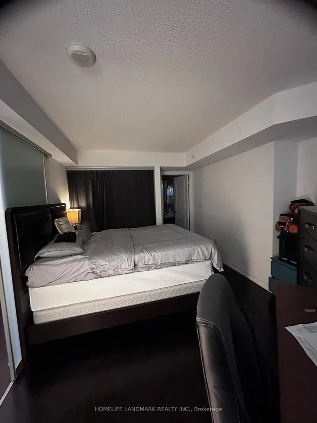 Additional image 8 of 386 Yonge St Unit 1708