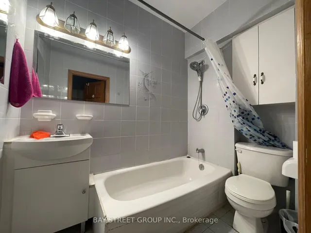 Additional image 7 of 543 Crawford St