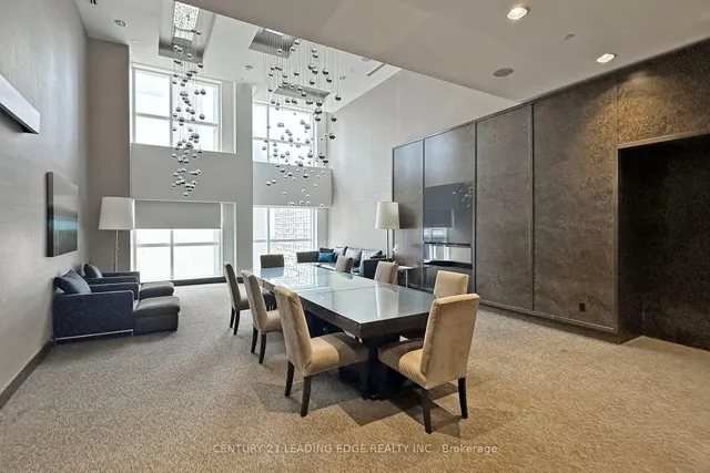 Additional image 32 of 386 Yonge St Unit 1904