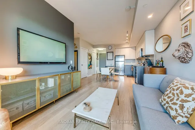 Additional image 11 of 8 Fieldway Rd Unit 504