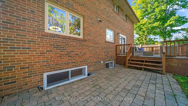 Additional image 33 of 17 Glen Meadow Crt