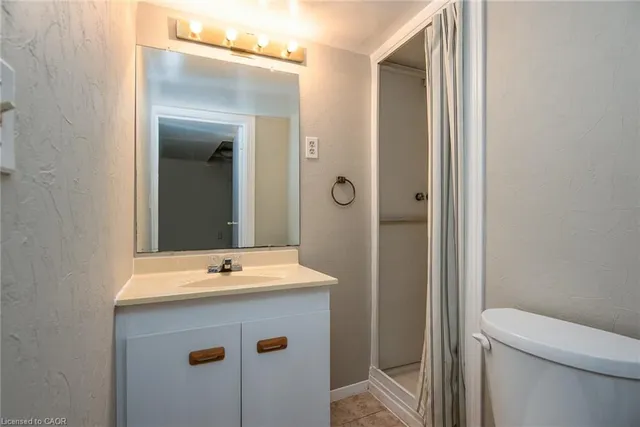 Additional image 37 of 173 Silver Aspen Cres