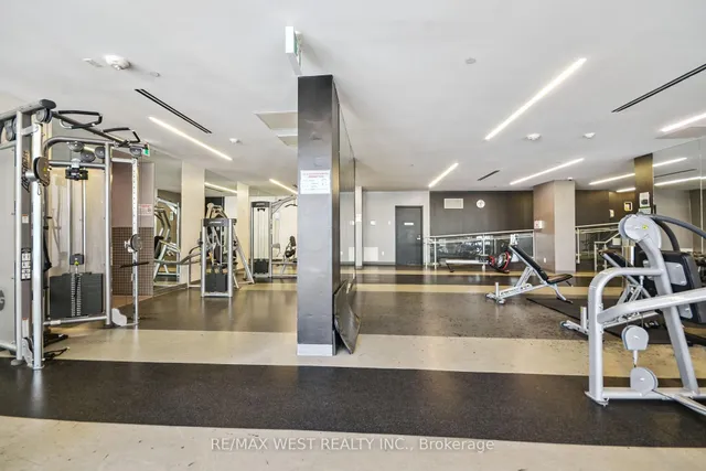 Additional image 9 of 51 East Liberty St Unit 607