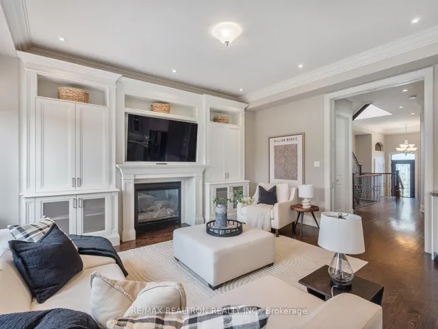 Additional image 8 of 116 Faywood Blvd