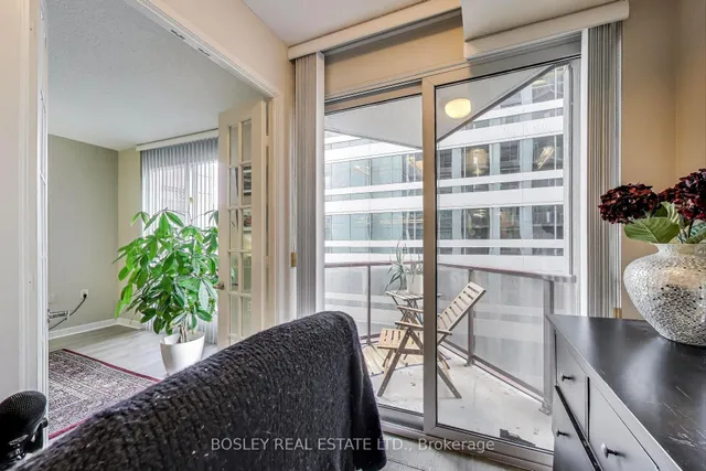 Additional image 15 of 85 Bloor St Unit 1007
