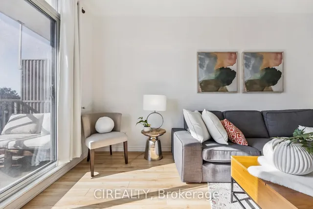 Additional image 9 of 4200 Bathurst St Unit 413