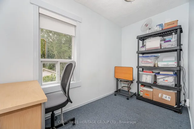 Additional image 22 of 126 Watson Ave