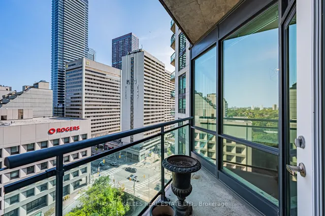 Additional image 22 of 300 Bloor St Unit 1703