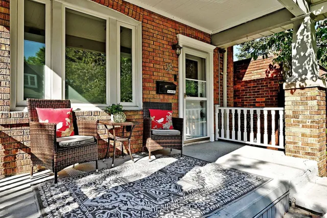 Additional image 3 of 38 Gates Ave