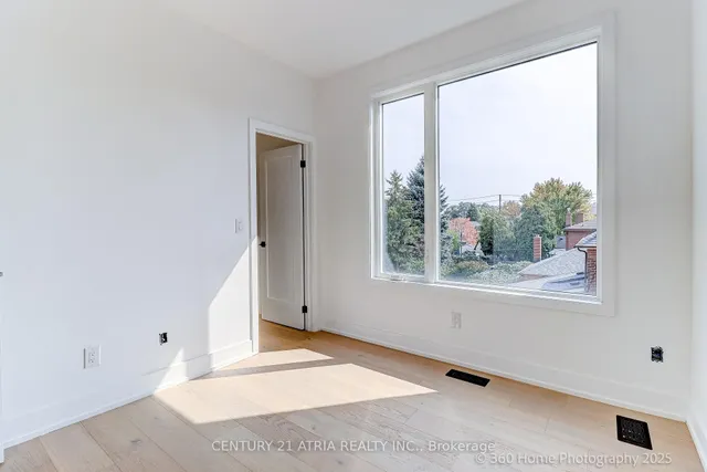 Additional image 21 of 29B Chryessa Ave