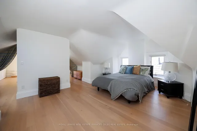 Additional image 18 of 134 Roxborough St