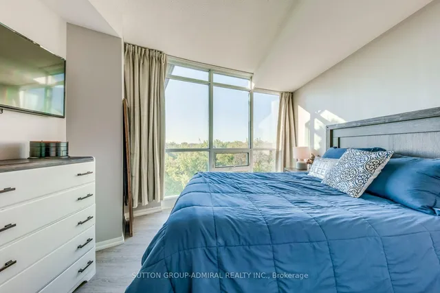 Additional image 10 of 219 Fort York Blvd Unit 709