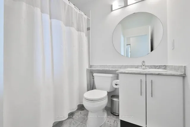 Additional image 20 of 16 Yonge St Unit 3109