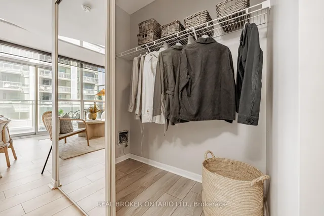 Additional image 17 of 1029 King St Unit 612