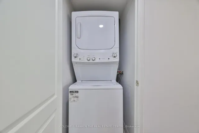 Additional image 32 of 18 Stafford St Unit 203