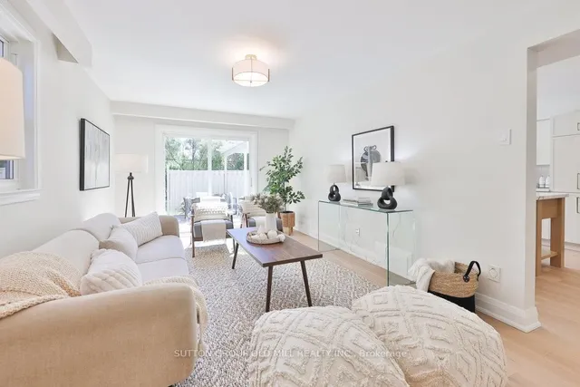 Additional image 12 of 36 Laurelwood Cres