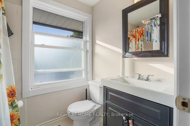 Additional image 18 of 146 Greendale Cres