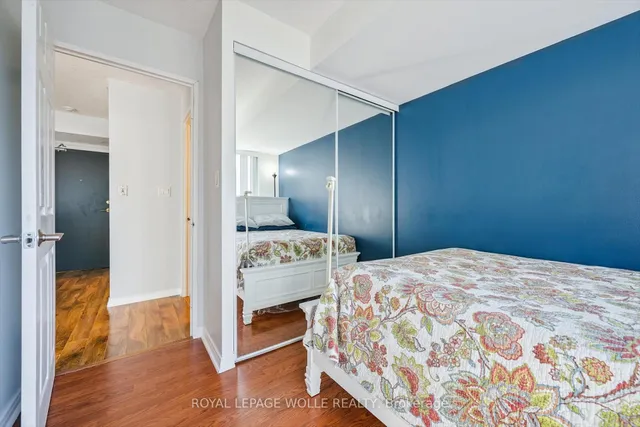 Additional image 17 of 230 King St Unit 1109