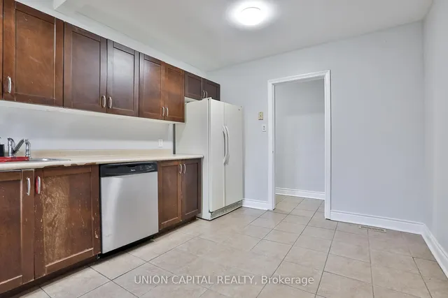 Additional image 8 of 38 Claver Ave