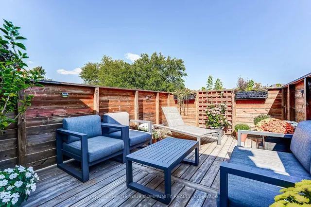 Additional image 38 of 13 Howland Rd