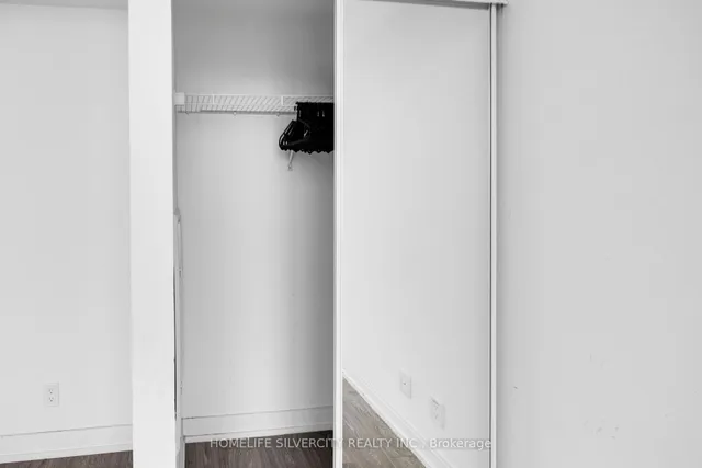 Additional image 27 of 181 Dundas St Unit Ph8