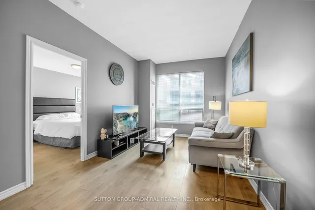 Additional image 5 of 168 Simcoe St Unit 812