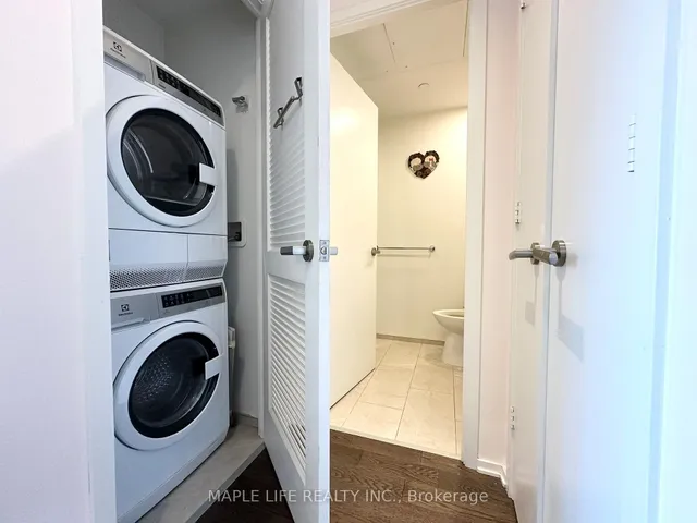 Additional image 11 of 12 Bonnycastle St Unit 823