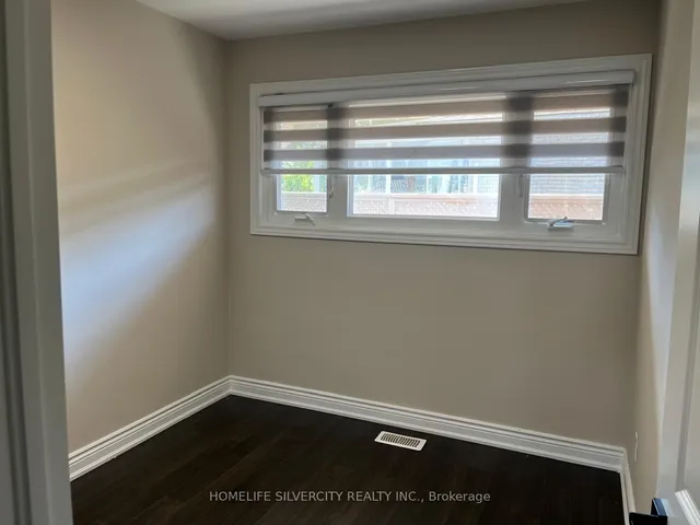 Additional image 19 of 33 Sweetbriar Dr