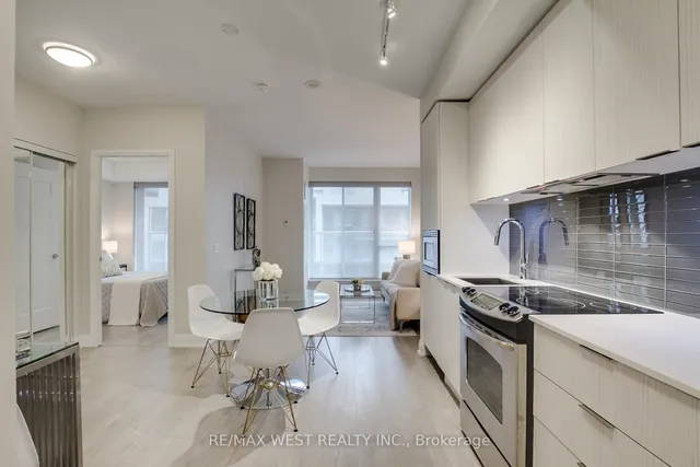 Additional image 2 of 110 Marine Parade Dr Unit 607