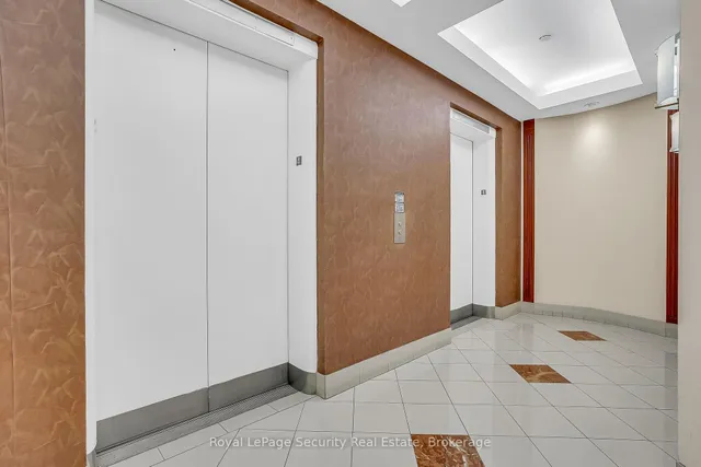 Additional image 5 of 980 Yonge St Unit 403