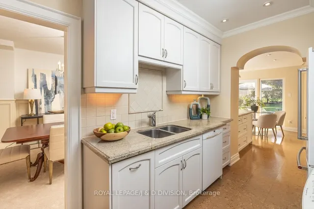 Additional image 20 of 193 Glenview Ave