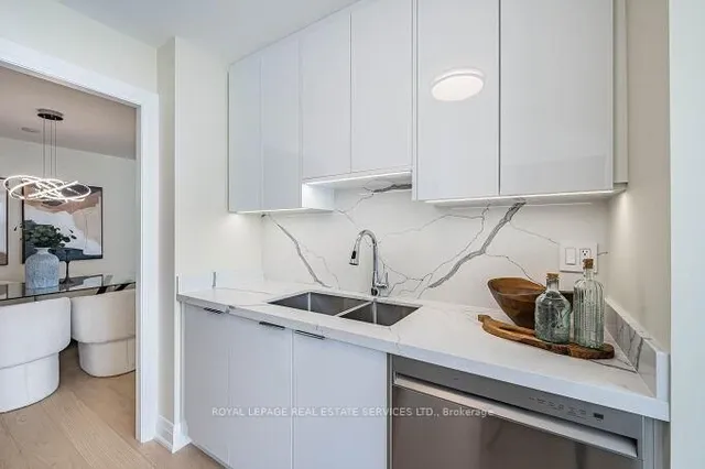 Additional image 23 of 1 Aberfoyle Cres Unit 301