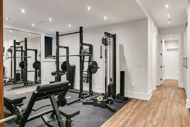 Additional image 46 of 514 Douglas Ave