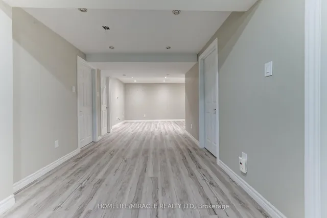 Additional image 34 of 124 Winding Wood Cres