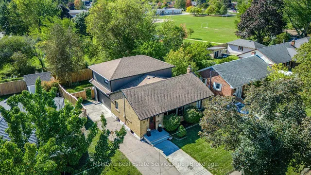 Additional image 37 of 55 Suffolk Ave