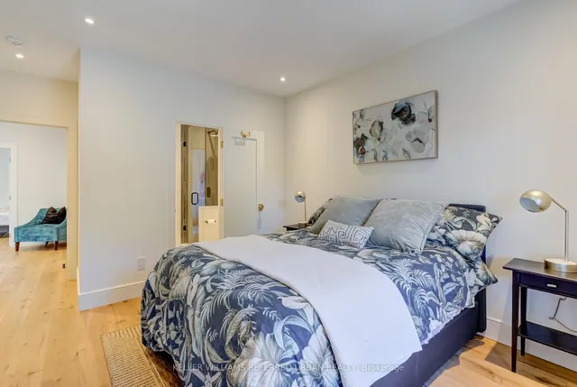 Additional image 37 of 182 Queens Ave