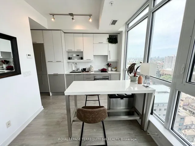 Additional image 8 of 199 Richmond St Unit 2202