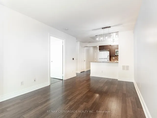 Additional image 19 of 25 Greenview Ave Unit 324