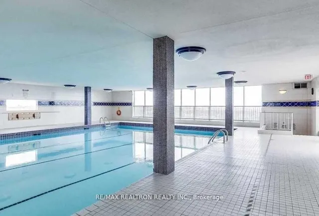 Additional image 33 of 360 Ridelle Ave Unit 410