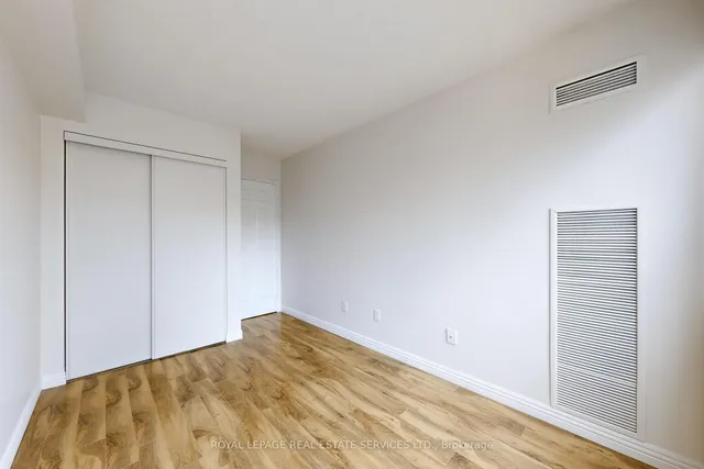 Additional image 30 of 1300 Islington Ave Unit 304