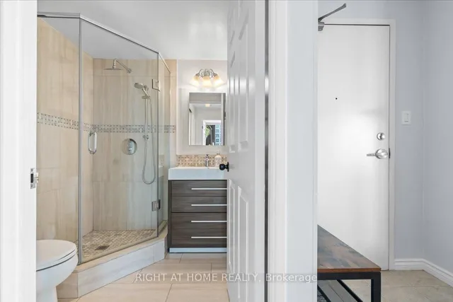 Additional image 26 of 101 Subway Cres Unit 1011