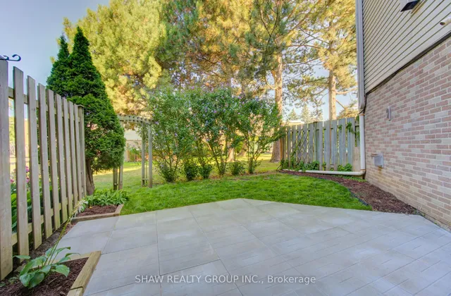 Additional image 37 of 60 Elmsdale Dr