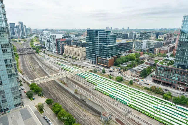 Additional image 25 of 25 Capreol Crt Unit 3008