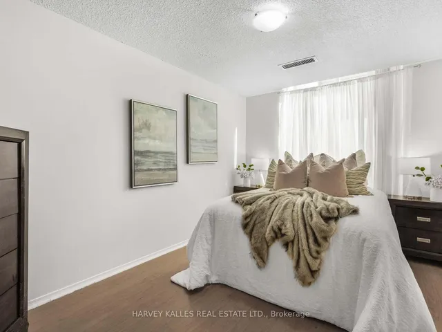 Additional image 17 of 2550 Lawrence Ave Unit 211
