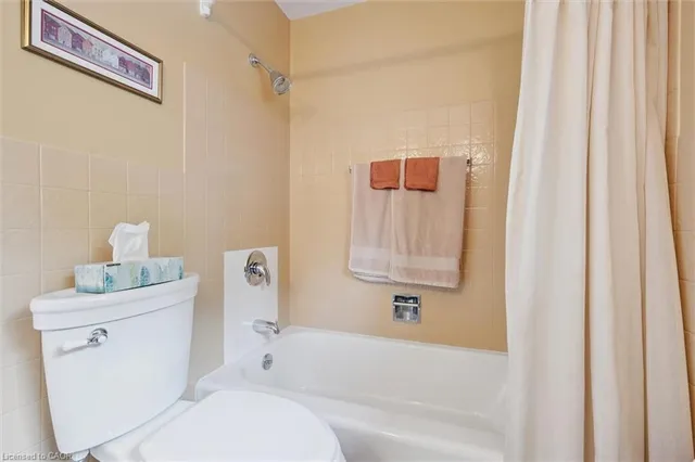Additional image 7 of 46 Larkspur Cres