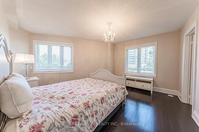 Additional image 39 of 115 Harrison Garden Blvd Unit Th43